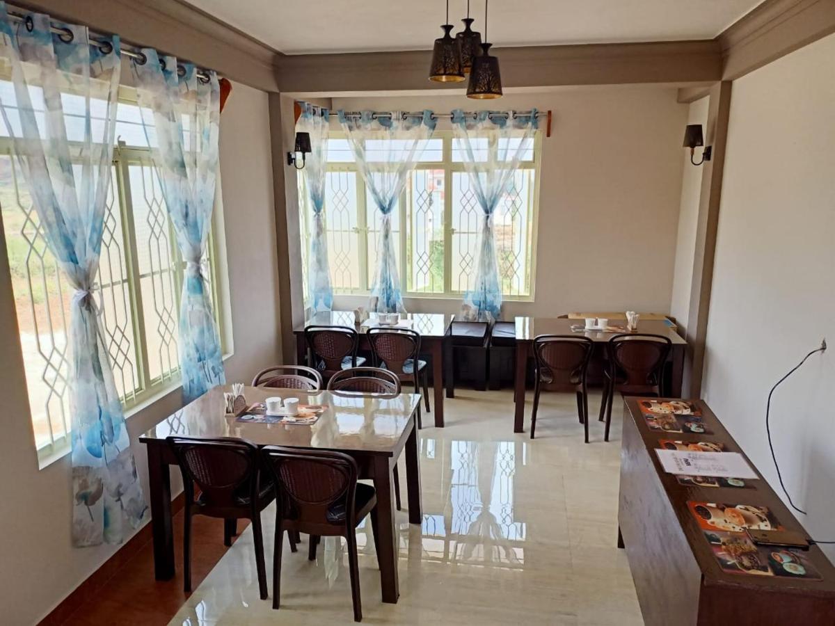 The Escapade Inn Cherrapunji Exterior photo